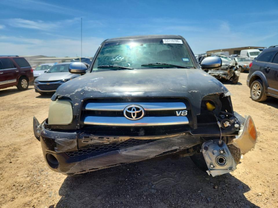 53719786 :رقم المزاد ، 5TBET34105S469135 vin ، 2005 Toyota Tundra مزاد بيع