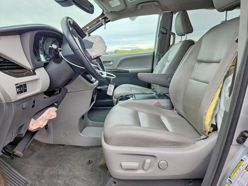 2018 Toyota Sienna მანქანა იყიდება აუქციონზე, vin: 5TDYZ3DC7JS938249, აუქციონის ნომერი: 52410056