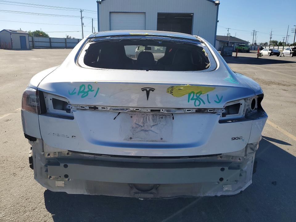 Продажа на аукционе авто 2016 Tesla Model S, vin: 5YJSA1E24GF123723, номер лота: 50884866