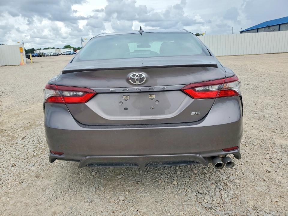 2022 Toyota Camry მანქანა იყიდება აუქციონზე, vin: 4T1G11AK9NU671101, აუქციონის ნომერი: 54917346
