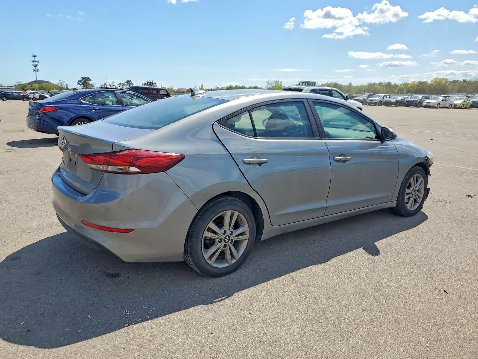 53302816 :رقم المزاد ، KMHD84LF8JU521619 vin ، 2018 Hyundai Elantra مزاد بيع