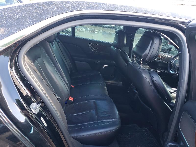 52748136 :رقم المزاد ، 1LN6L9HK5K5600655 vin ، 2019 Lincoln Continental مزاد بيع