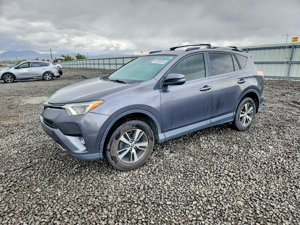 Продаж на аукціоні авто 2017 Toyota Rav4, vin: JTMRFREV6HJ157049, номер лоту: 55556056