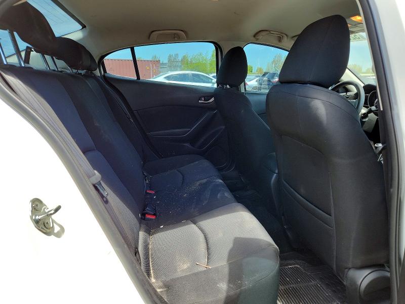 52806976 :رقم المزاد ، 3MZBM1U75FM165815 vin ، 2015 Mazda 3 مزاد بيع