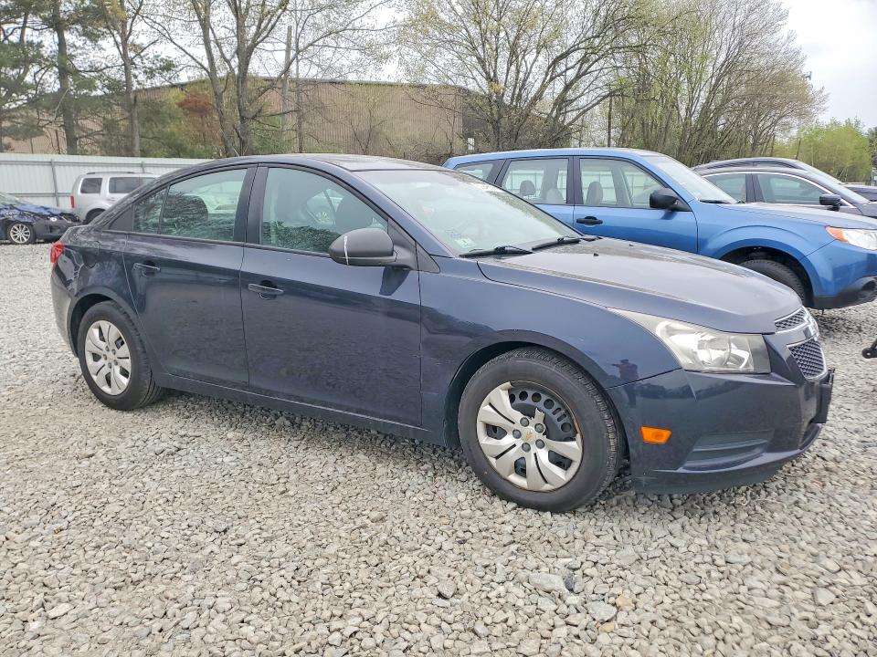52248566 :رقم المزاد ، 1G1PA5SG8E7138931 vin ، 2014 Chevrolet Cruze مزاد بيع