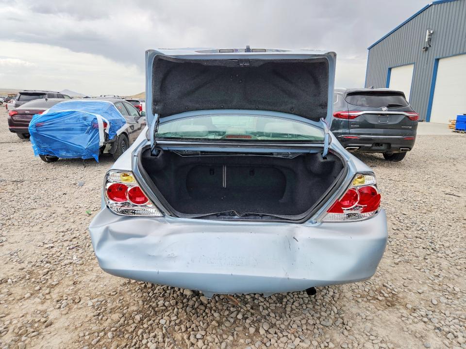 Продажа на аукционе авто 2005 Toyota Camry, vin: 4T1BE32K55U627895, номер лота: 53269806
