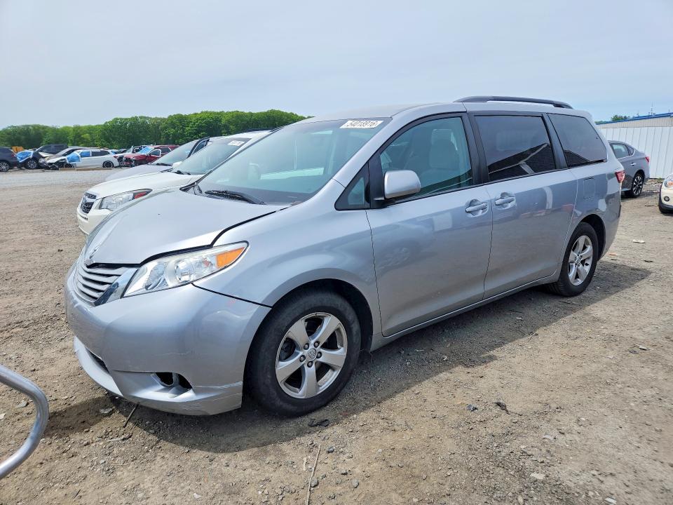 2017 Toyota Sienna მანქანა იყიდება აუქციონზე, vin: 5TDKZ3DC7HS875654, აუქციონის ნომერი: 54018916