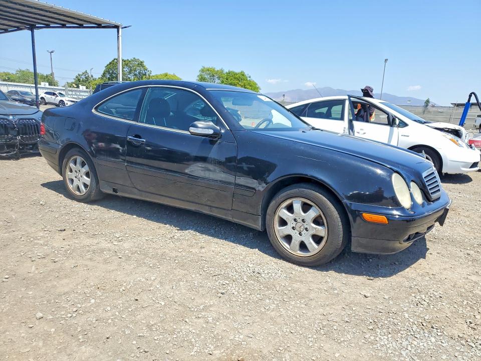 Продажа на аукционе авто 2001 Mercedes-benz Clk, vin: WDBLJ65G01F185201, номер лота: 52349916
