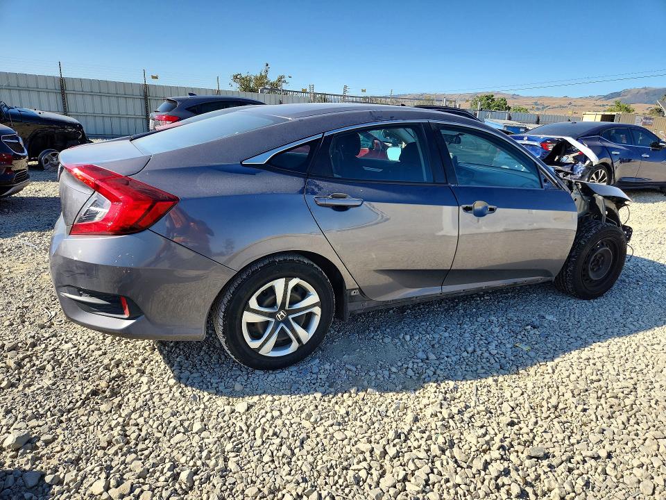 54154606 :رقم المزاد ، 2HGFC2F58JH608024 vin ، 2018 Honda Civic مزاد بيع
