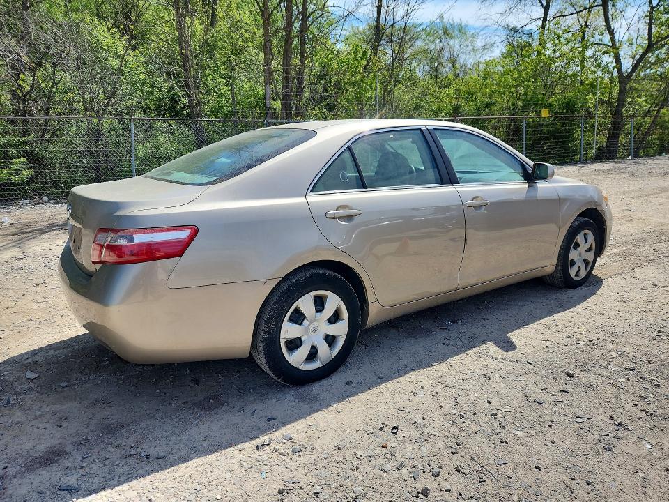 53316586 :رقم المزاد ، 4T1BE46K77U037233 vin ، 2007 Toyota Camry مزاد بيع