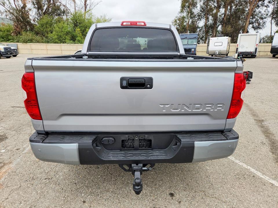 Продажа на аукционе авто 2017 Toyota Tundra, vin: 5TFDW5F1XHX637851, номер лота: 53193806
