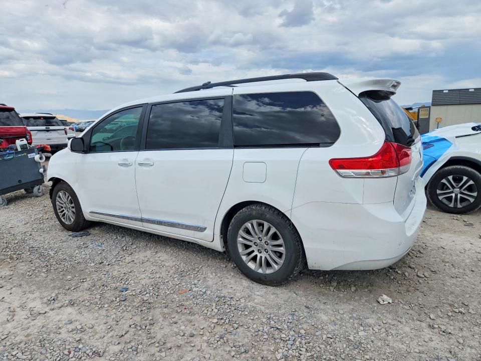 Продажа на аукционе авто 2013 Toyota Sienna, vin: 5TDYK3DC7DS372201, номер лота: 54723466