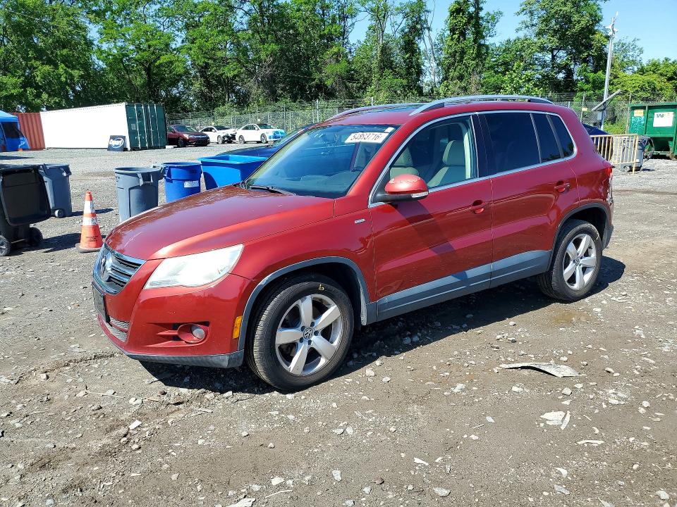 Продажа на аукционе авто 2010 Volkswagen Tiguan, vin: WVGAV7AX0AW001721, номер лота: 54893716