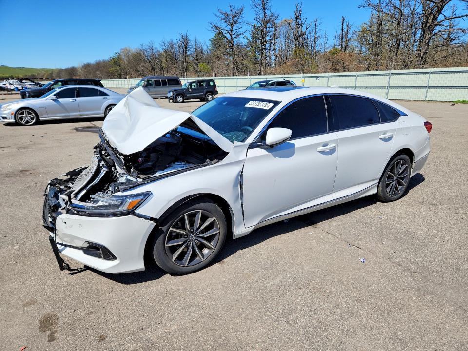 Продажа на аукционе авто 2022 Honda Accord, vin: 1HGCV1F54NA011674, номер лота: 52326126