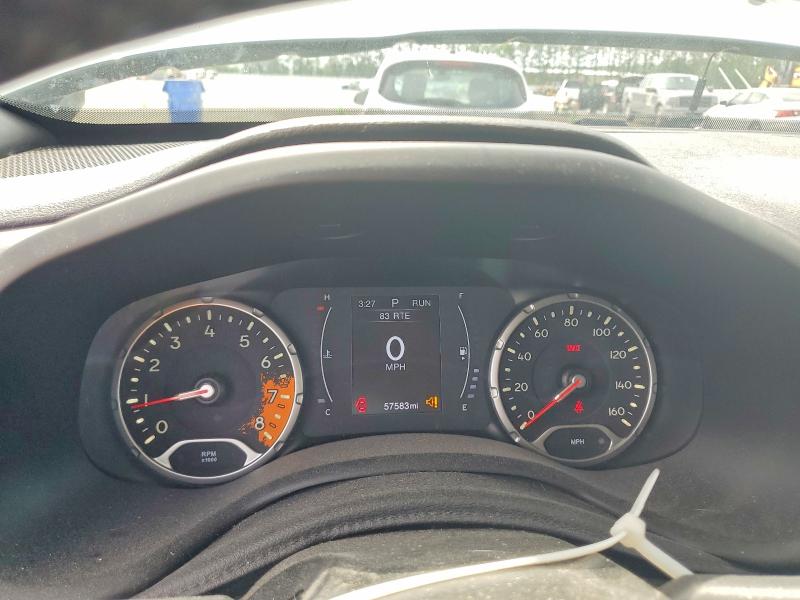 54620096 :رقم المزاد ، ZACCJBBB4JPH46502 vin ، 2018 Jeep Renegade مزاد بيع