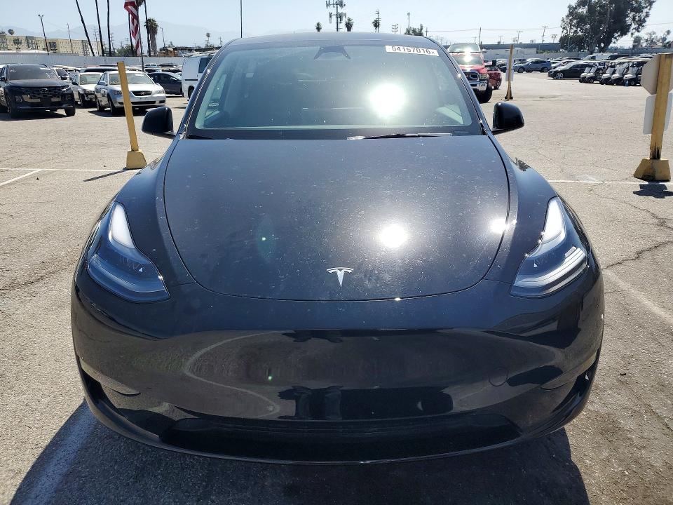 54157016 :رقم المزاد ، 7SAYGDED5RF115258 vin ، 2024 Tesla Model Y مزاد بيع