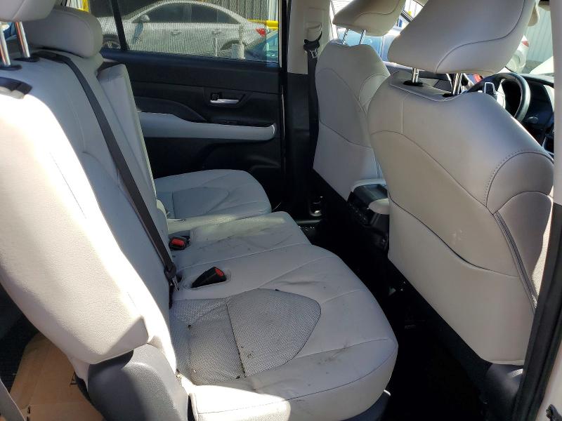 Продажа на аукционе авто 2024 Toyota Grand Highlander Hybrid, vin: 5TDACAB57RS005247, номер лота: 53725846