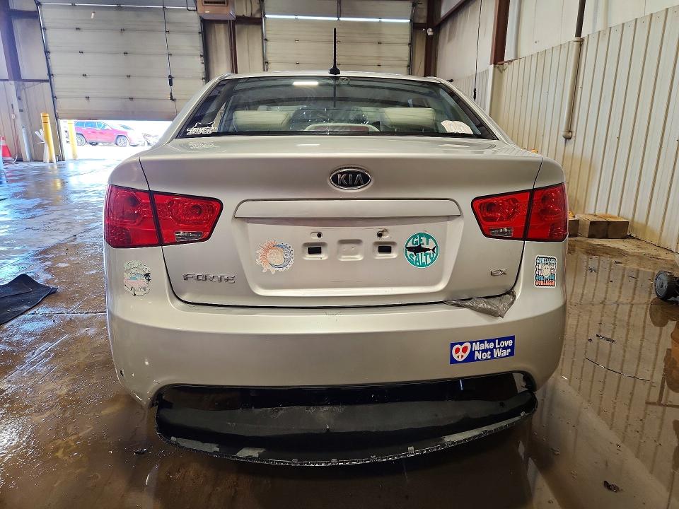 52180036 :رقم المزاد ، KNAFU4A25D5740557 vin ، 2013 Kia Forte مزاد بيع