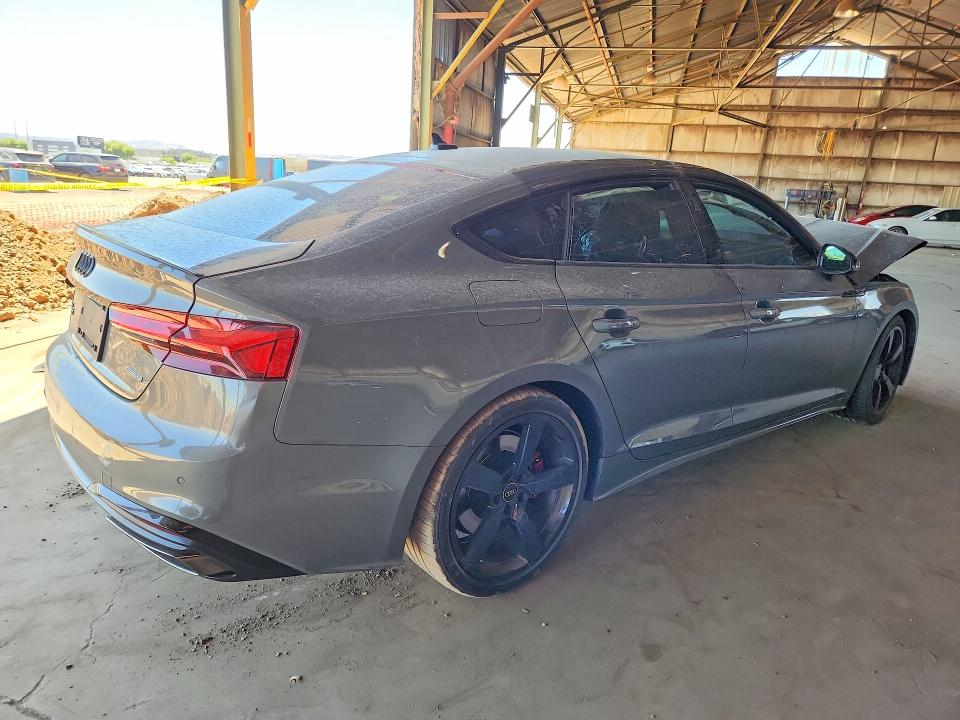 52561536 :رقم المزاد ، WAUFACF59PA015075 vin ، 2023 Audi A5 مزاد بيع