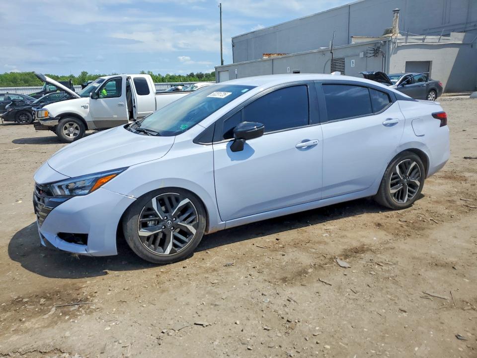53231726 :رقم المزاد ، 3N1CN8FV4PL818945 vin ، 2023 Nissan Versa مزاد بيع