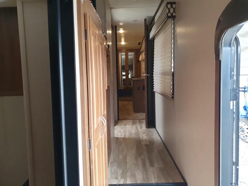 Продажа на аукционе авто 2019 Chaparral Coachmen, vin: 5ZT3CH4B8KA322119, номер лота: 52944656