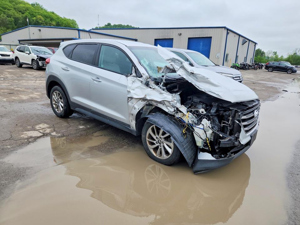 54295026 :رقم المزاد ، KM8J23A43HU285939 vin ، 2017 Hyundai Tucson مزاد بيع