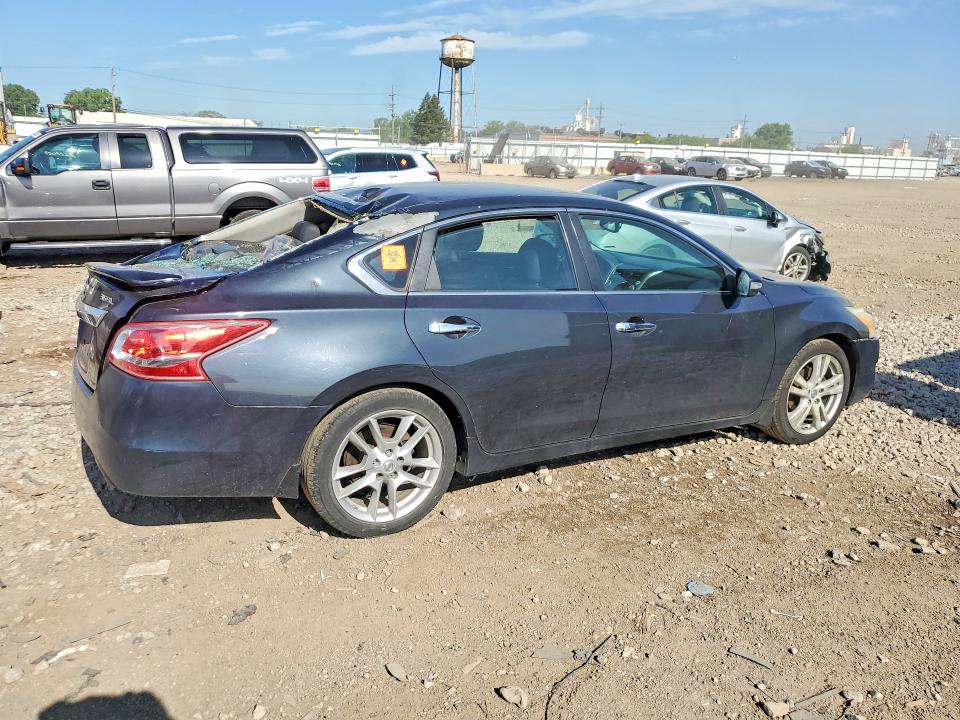 Продажа на аукционе авто 2013 Nissan Altima, vin: 1N4BL3AP5DC228504, номер лота: 55007416