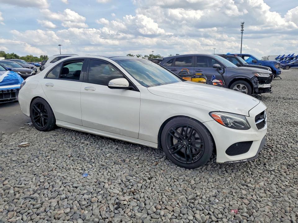 Продажа на аукционе авто 2015 Mercedes-benz C, vin: 55SWF4JB5FU074507, номер лота: 52653496