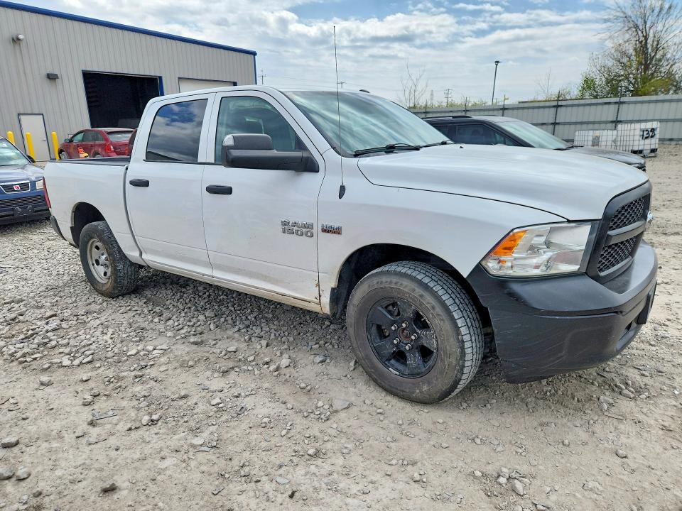 52756296 :رقم المزاد ، 3C6RR7KT6JG140250 vin ، 2018 Ram 1500 مزاد بيع