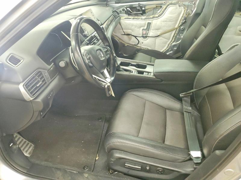 52036036 :رقم المزاد ، 1HGCV1F38LA030417 vin ، 2020 Honda Accord مزاد بيع