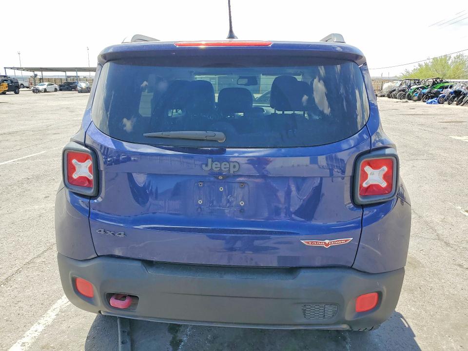53411576 :رقم المزاد ، ZACCJBCB2HPG08840 vin ، 2017 Jeep Renegade مزاد بيع