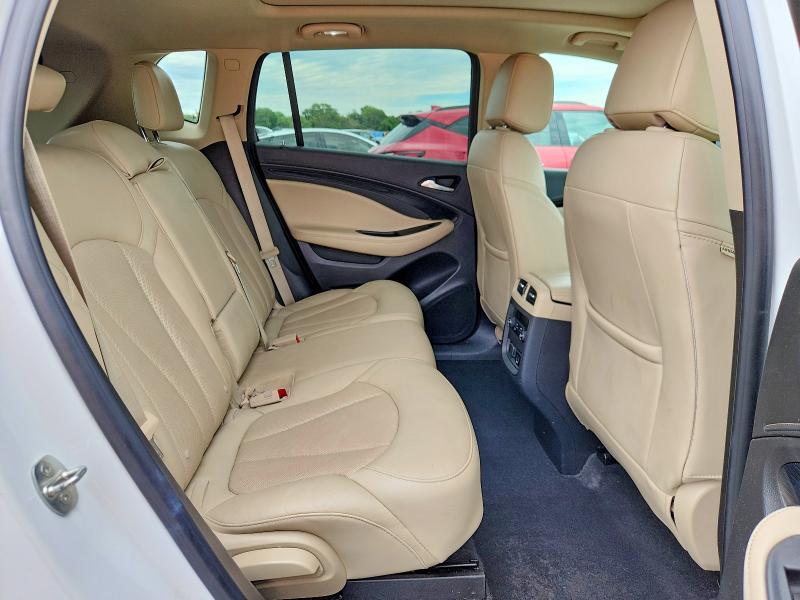 54128336 :رقم المزاد ، LRBFX1SA8JD006557 vin ، 2018 Buick Envision مزاد بيع