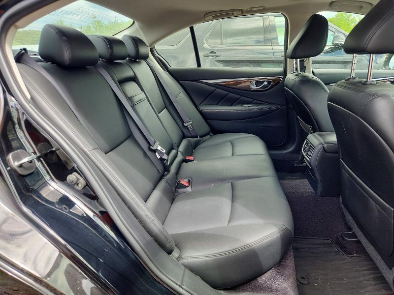 55557346 :رقم المزاد ، JN1EV7AR3JM610114 vin ، 2018 Infiniti Q50 مزاد بيع