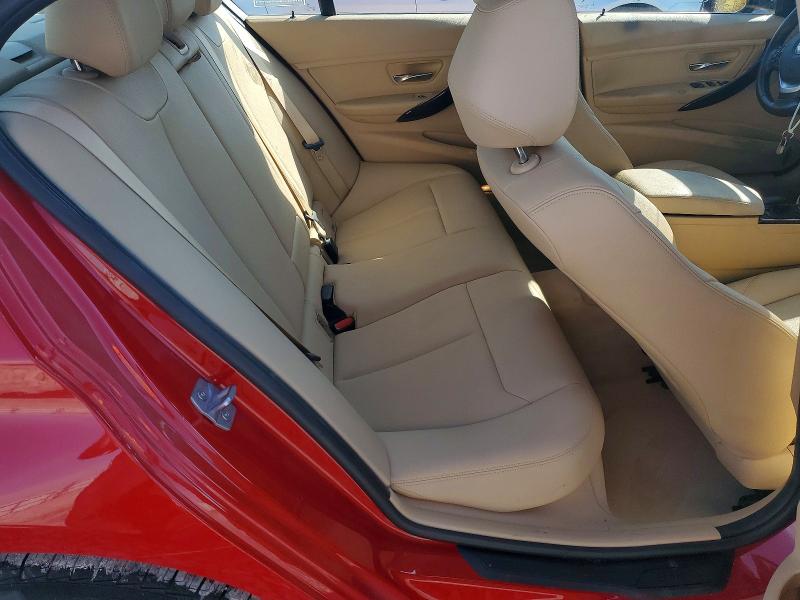 2015 Bmw 328 მანქანა იყიდება აუქციონზე, vin: WBA3B3C59FJ983776, აუქციონის ნომერი: 50528896