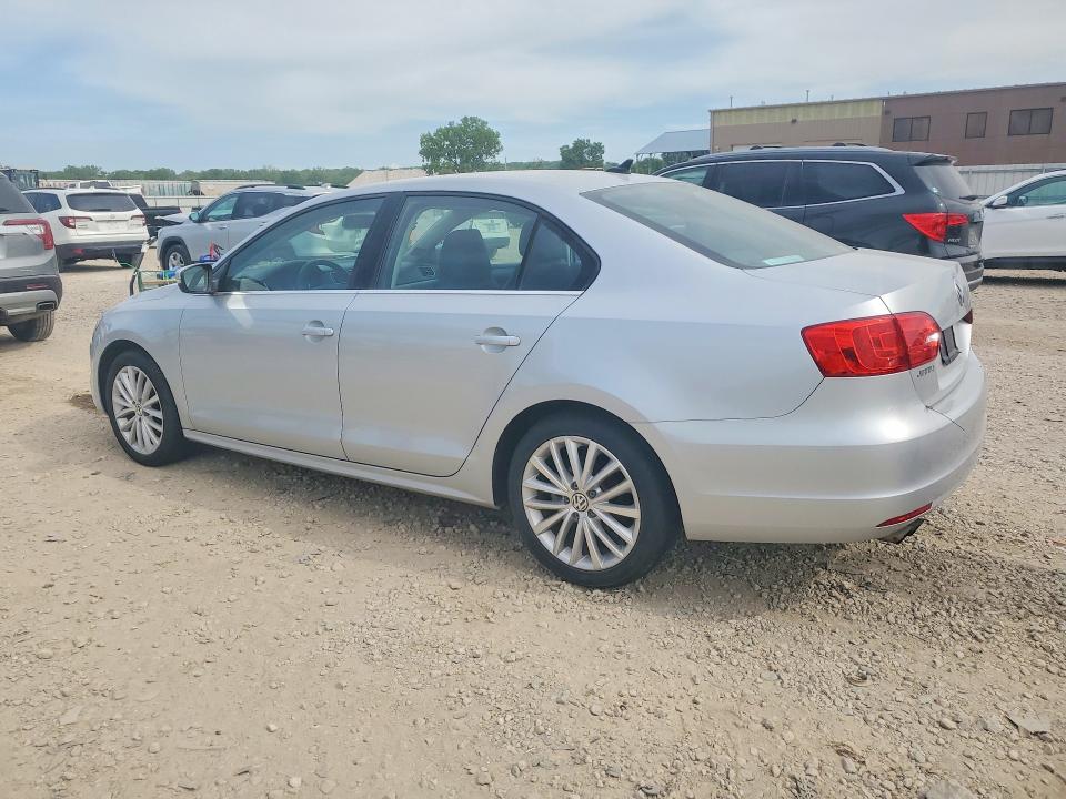 2013 Volkswagen Jetta მანქანა იყიდება აუქციონზე, vin: 3VWLL7AJ8DM383612, აუქციონის ნომერი: 52470616