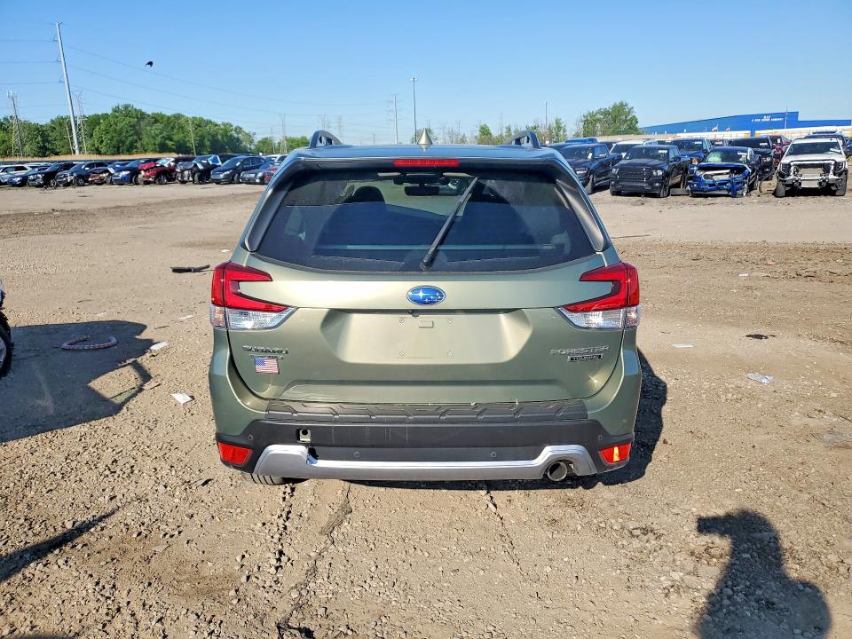 Продажа на аукционе авто 2021 Subaru Forester, vin: JF2SKAXC6MH560672, номер лота: 54983776