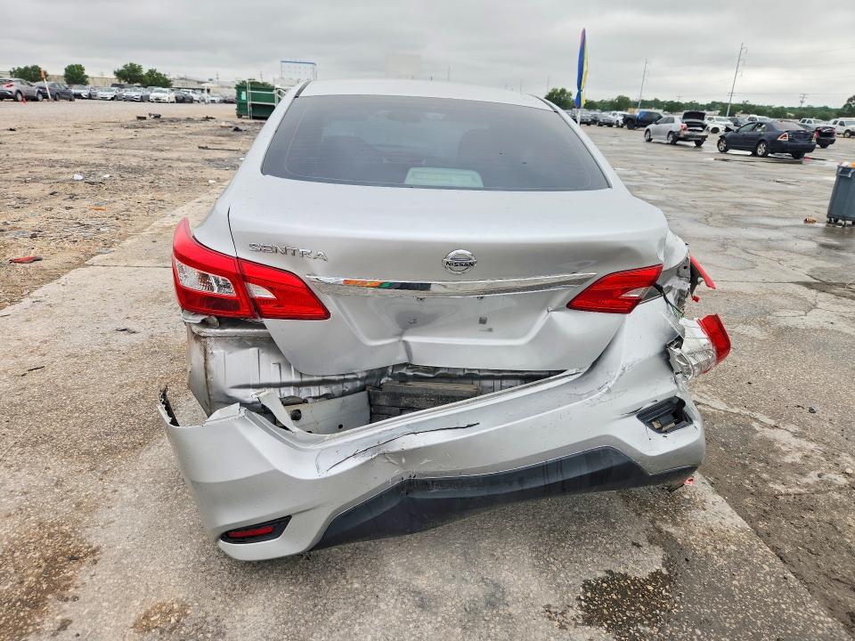 2016 Nissan Sentra მანქანა იყიდება აუქციონზე, vin: 3N1AB7AP5GY304818, აუქციონის ნომერი: 52851046