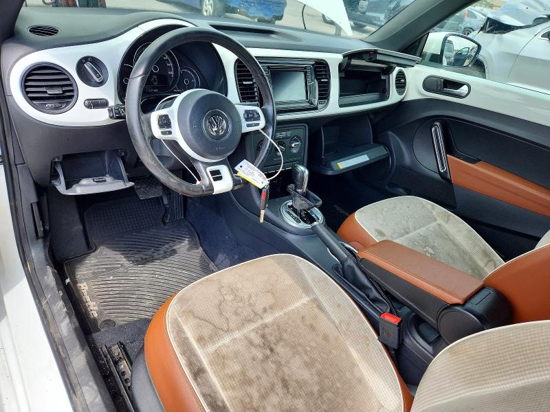 54146626 :رقم المزاد ، 3VWF17AT0HM624752 vin ، 2017 Volkswagen Beetle مزاد بيع