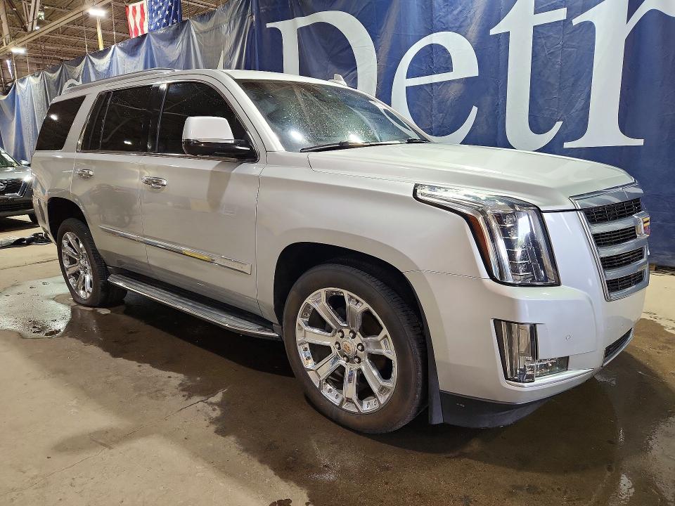 Продажа на аукционе авто 2015 Cadillac Escalade, vin: 1GYS4MKJ8FR709140, номер лота: 53514806