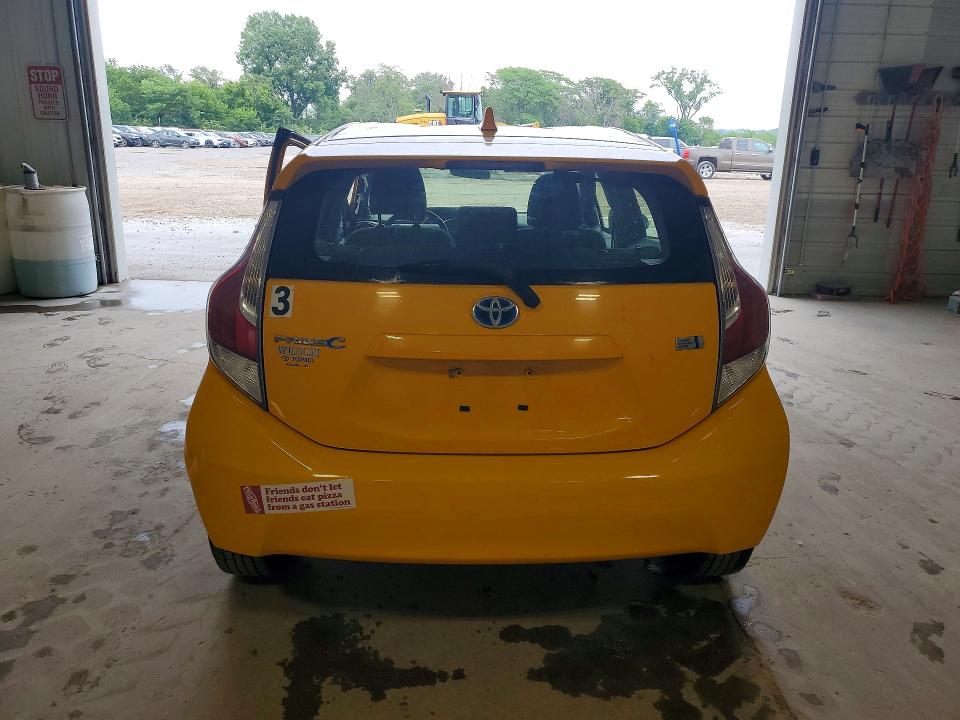 55608236 :رقم المزاد ، JTDKDTB39G1137545 vin ، 2016 Toyota Prius مزاد بيع