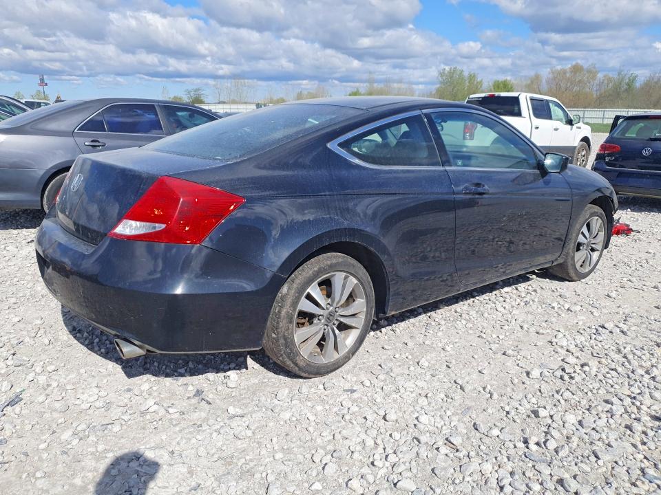 51964356 :رقم المزاد ، 1HGCS1B35CA002945 vin ، 2012 Honda Accord مزاد بيع