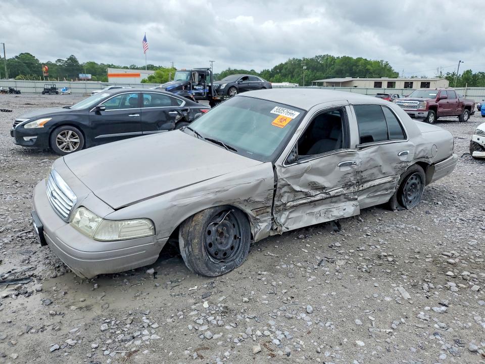 55057696 :رقم المزاد ، 2FAHP71V28X102243 vin ، 2008 Ford Crown Victoria مزاد بيع