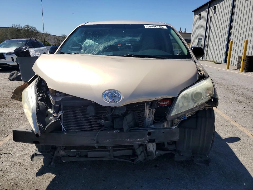 2013 Toyota Sienna მანქანა იყიდება აუქციონზე, vin: 5TDKK3DC5DS392534, აუქციონის ნომერი: 54458786