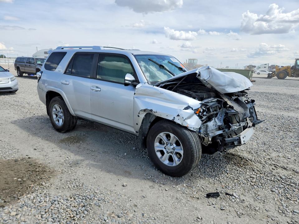 Продаж на аукціоні авто 2018 Toyota 4runner, vin: JTEBU5JR3J5543236, номер лоту: 54831236