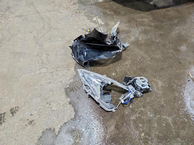 52220456 :رقم المزاد ، JTDKDTB37G1120369 vin ، 2016 Toyota Prius C مزاد بيع