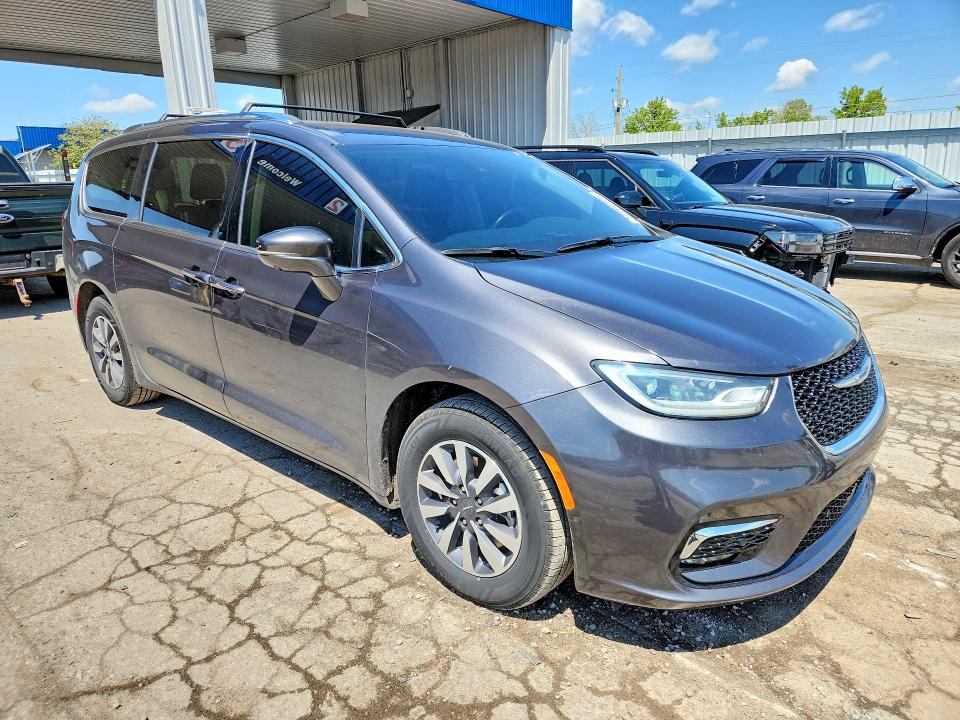 2021 Chrysler Pacifica მანქანა იყიდება აუქციონზე, vin: 2C4RC1L73MR585861, აუქციონის ნომერი: 52664926