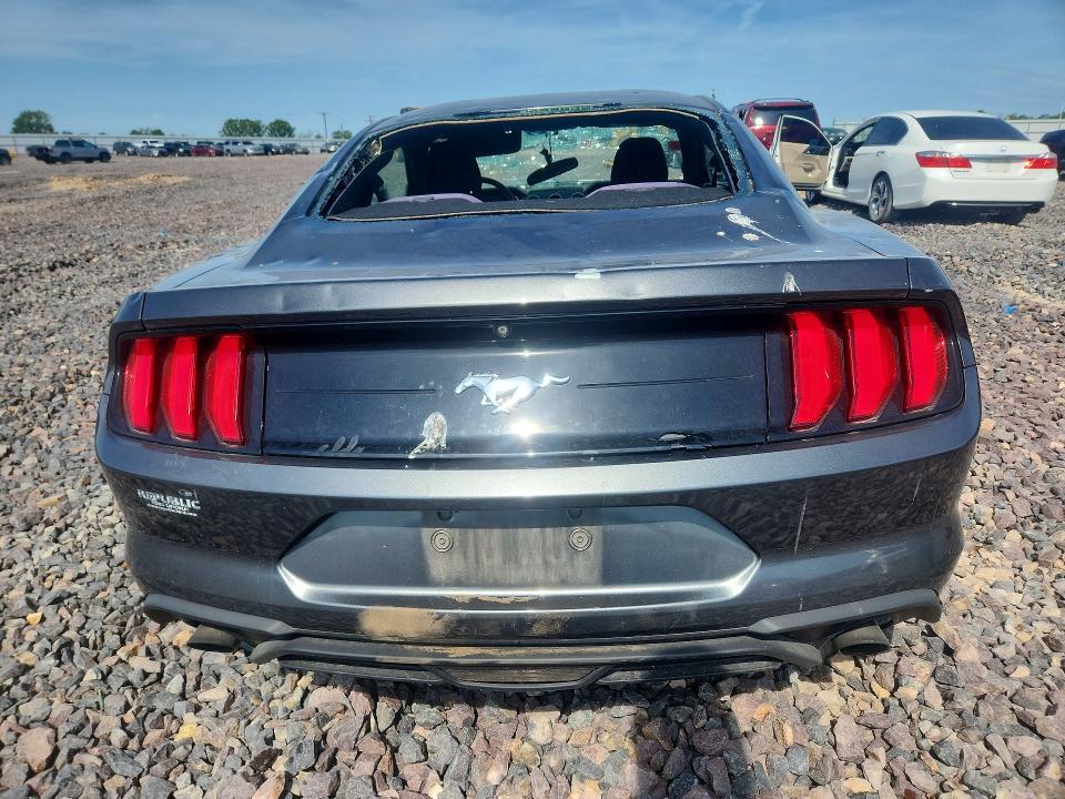 Продажа на аукционе авто 2018 Ford Mustang, vin: 1FA6P8TH6J5185753, номер лота: 53745976