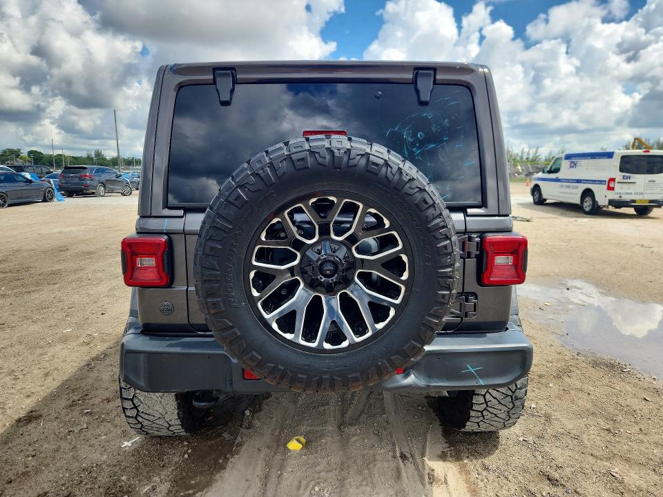 55556476 :رقم المزاد ، 1C4HJXEG1JW249873 vin ، 2018 Jeep Wrangler Unlimited مزاد بيع