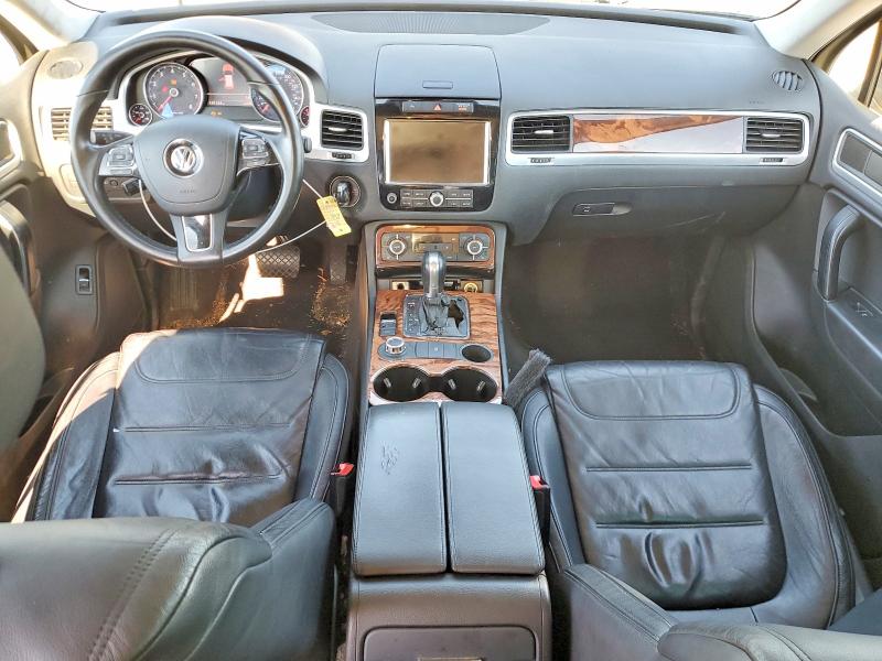 52831596 :رقم المزاد ، WVGFF9BP5BD006746 vin ، 2011 Volkswagen Touareg مزاد بيع