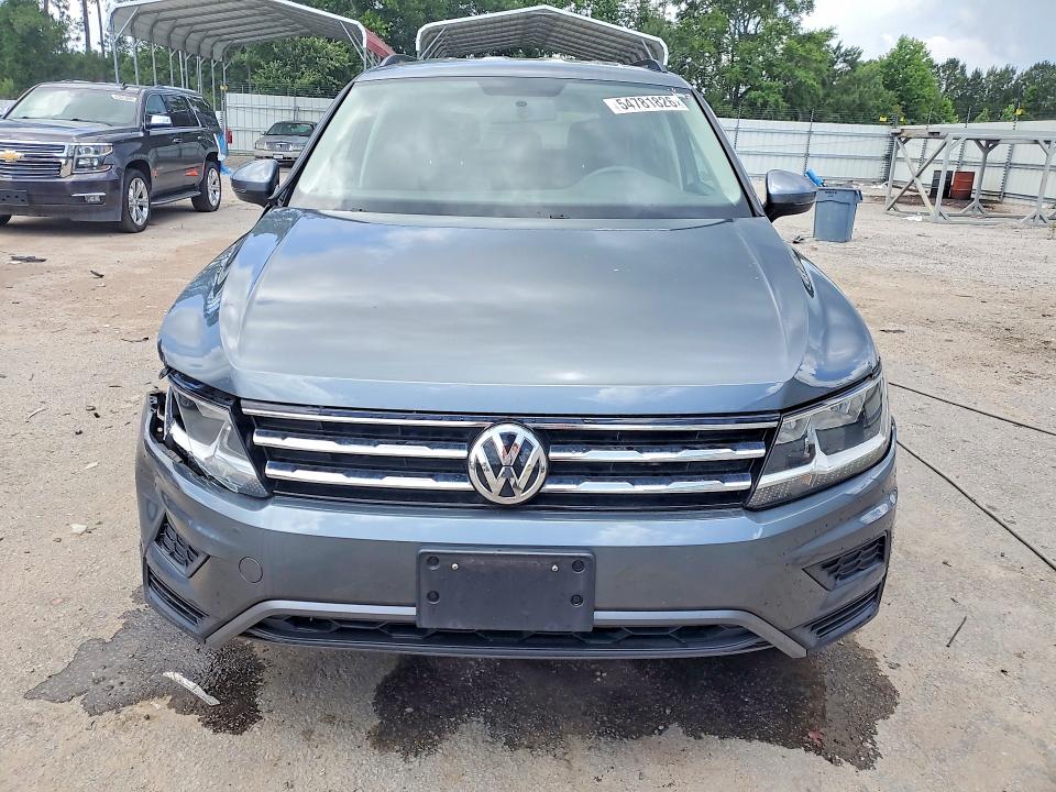 Продажа на аукционе авто 2020 Volkswagen Tiguan, vin: 3VV0B7AX1LM144089, номер лота: 54781826